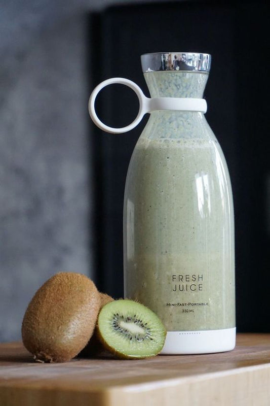 Glass Bottle Portable USB juicer Rechargeable.